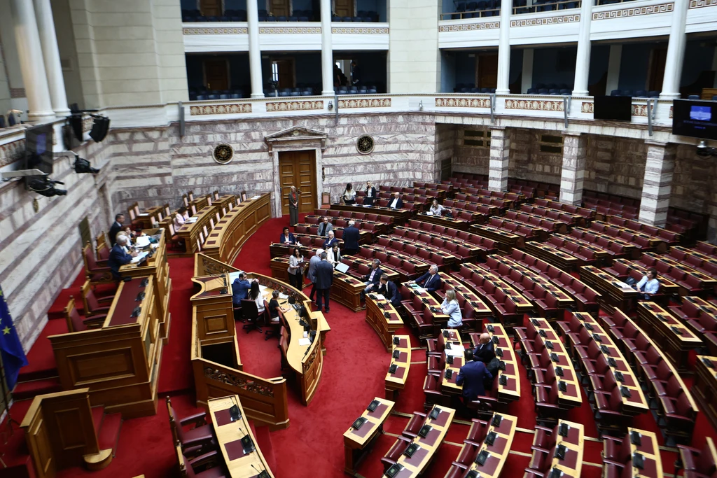 Συνταγματική Αναθεώρηση: Το απόγευμα η πρώτη κρίσιμη ψηφοφορία για 33 άρθρα
