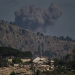 Ανάφλεξη στη Μ. Ανατολή: Σειρά εκρήξεων στη Μπουσέρ – Σειρήνες για τρίτη φορά μέσα σε λίγες ώρες στο Μπαχρέιν